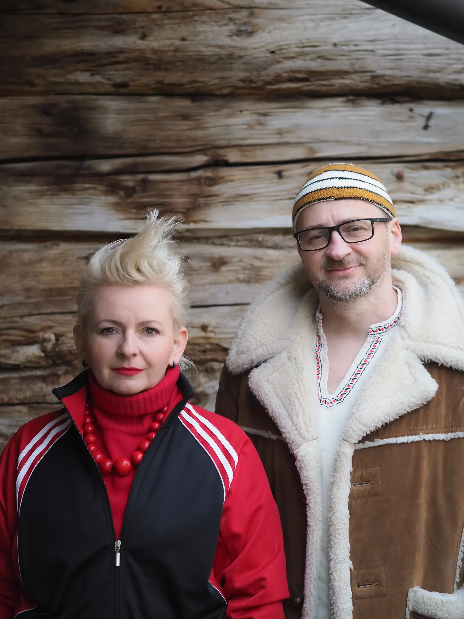Zbieracze Kości – Spektakl Międzypokoleniowej Grupy Teatralnej Plemię